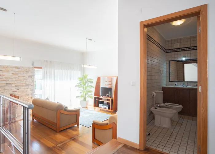 8 Rodrigues Family House - With Patio Vila *