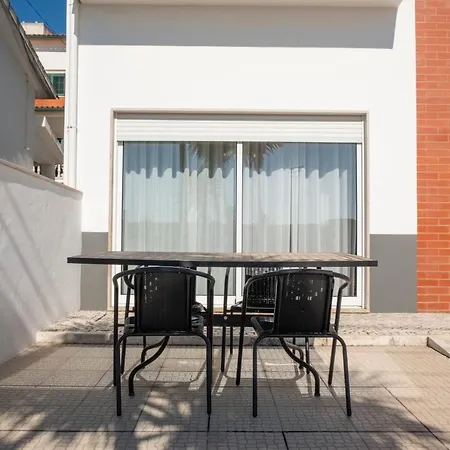 8 Rodrigues Family House - With Patio Βίλα