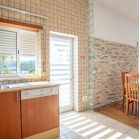 8 Rodrigues Family House - With Patio Βίλα Ναζαρέ